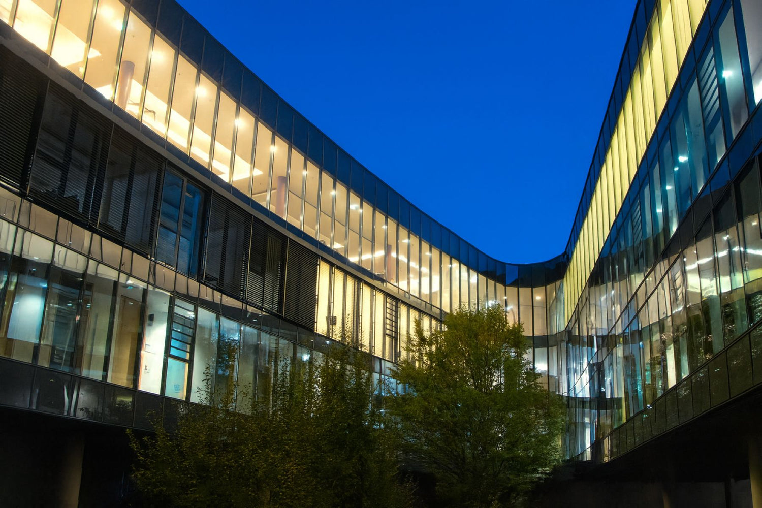 Aussenansicht vom Health, Longevity & Performance Center von dieFITMACHER