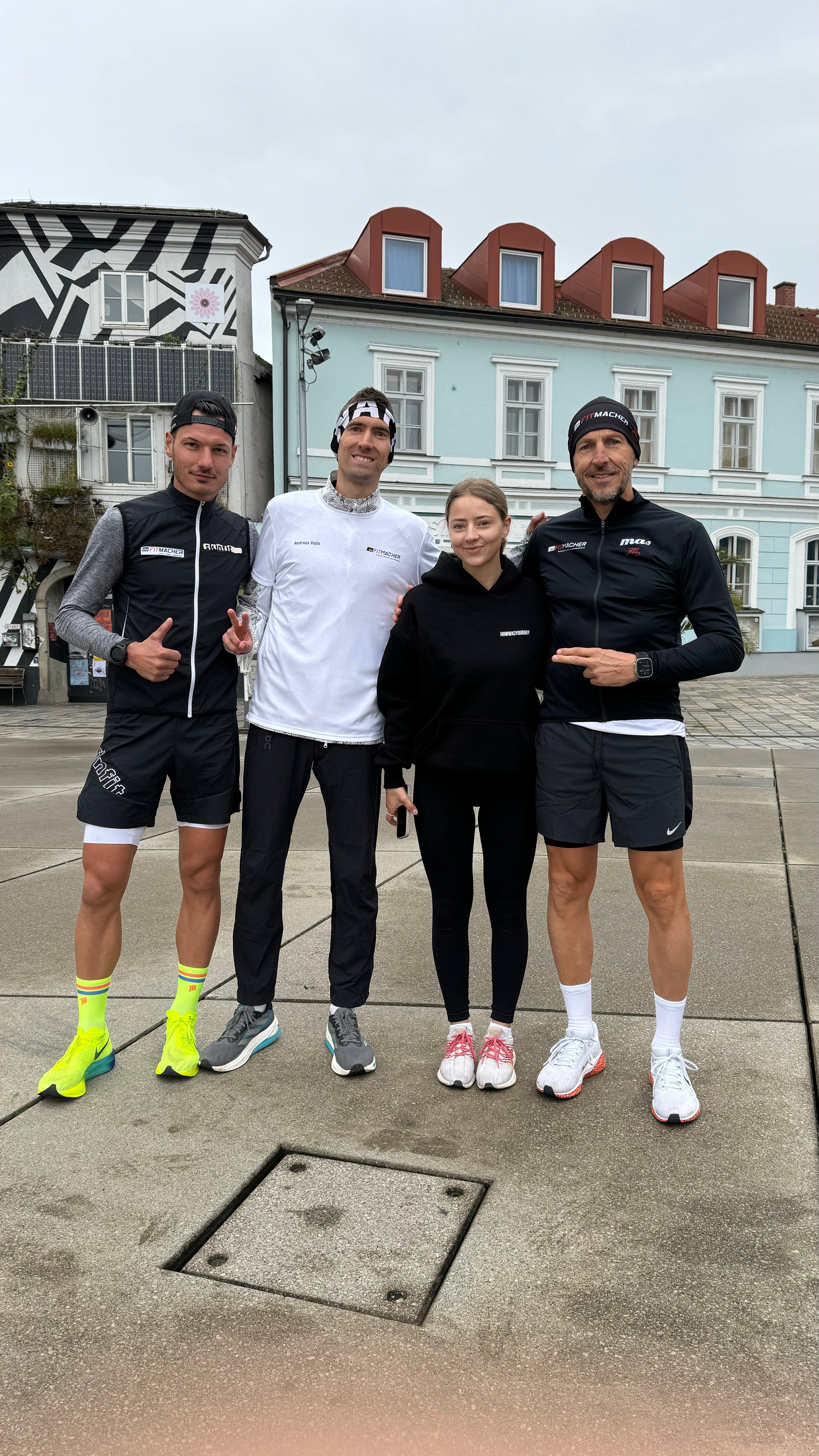 David Gaisbauer, Andreas Vojta Jennifer Burs und Michael Stadlmann beim HWYD Social Run